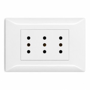 Toma Corriente Vellmax Emb Tripl 2p + T 10 A Blanc - Socodima.cl
