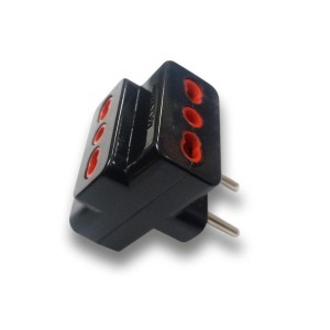 ENCHUFE MACHO TRIPLE 2P 10 AMP NEGRO 1500 W