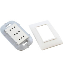 Toma Corriente Bticino Emb Triple 2p + T 10 A Blan