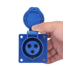 ENCHUFE INDUSTRIAL SOBREP S/B 16AMP 2P+T AZUL HEMBRA