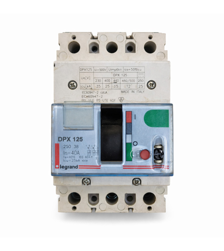 INTERRUPTOR AUTOMATICO LEGRAND SERIE DPX125, 40 A.