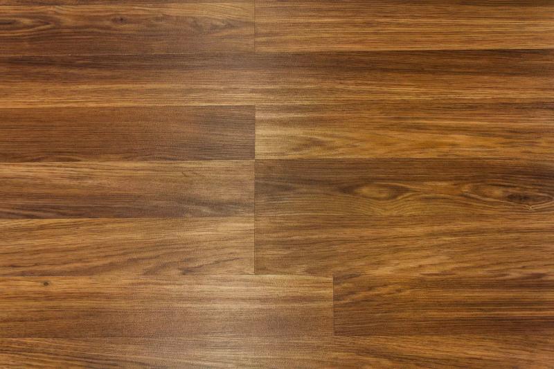 Piso Flotante 8 Mm Laminado Hickory Madera Valor M