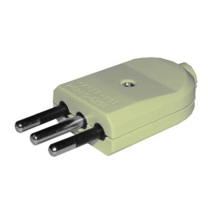 ENCHUFE MACHO CORRIENTE RECTO 3 PATAS MARFIL