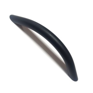 MANILLA METAL LISO PAVONADO NEGRO CURVA 100 MM CON